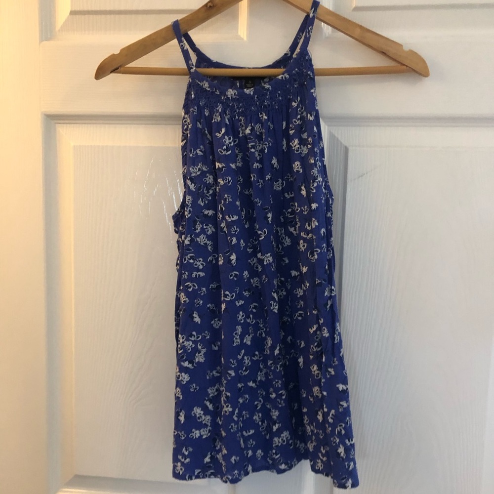 Blue tank top